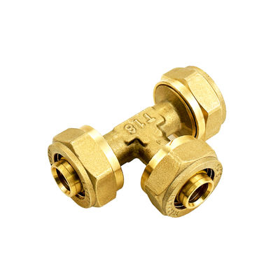 Armatures de compression de tuyaux Pex forgés à la machine en laiton jaune ou en finition nickelée
